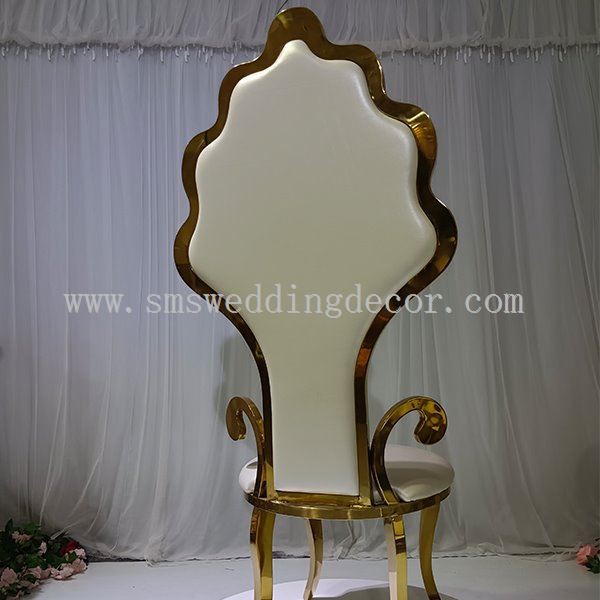 wedding decor chairs